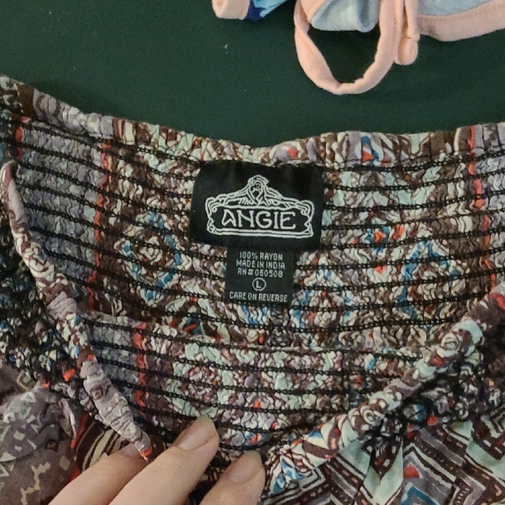 Angie Multicolor Patterned Shorts - Picture 3 of 4